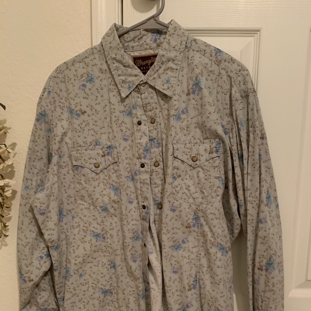 Men’s Wrangler Long sleeve button down shirt